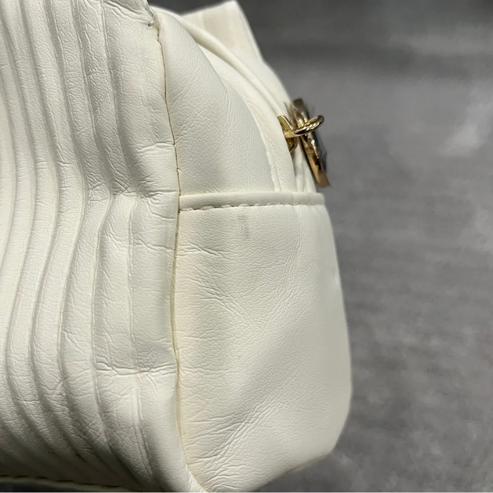 BVLGARI Cosmetics Case white with gold zipper